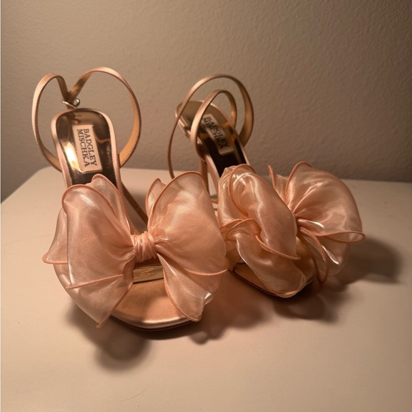 Badgley Mischka Women's Nessie Heeled Sandal Pink Bow Size 6 - Picture 9 of 9